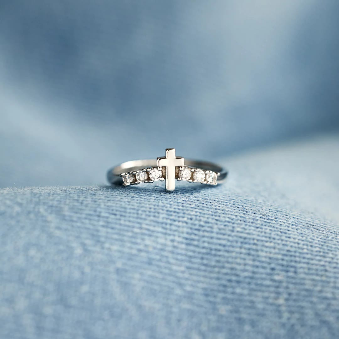 christiandiscipleshop Minimalist Jesus Cross Zirconia Ring