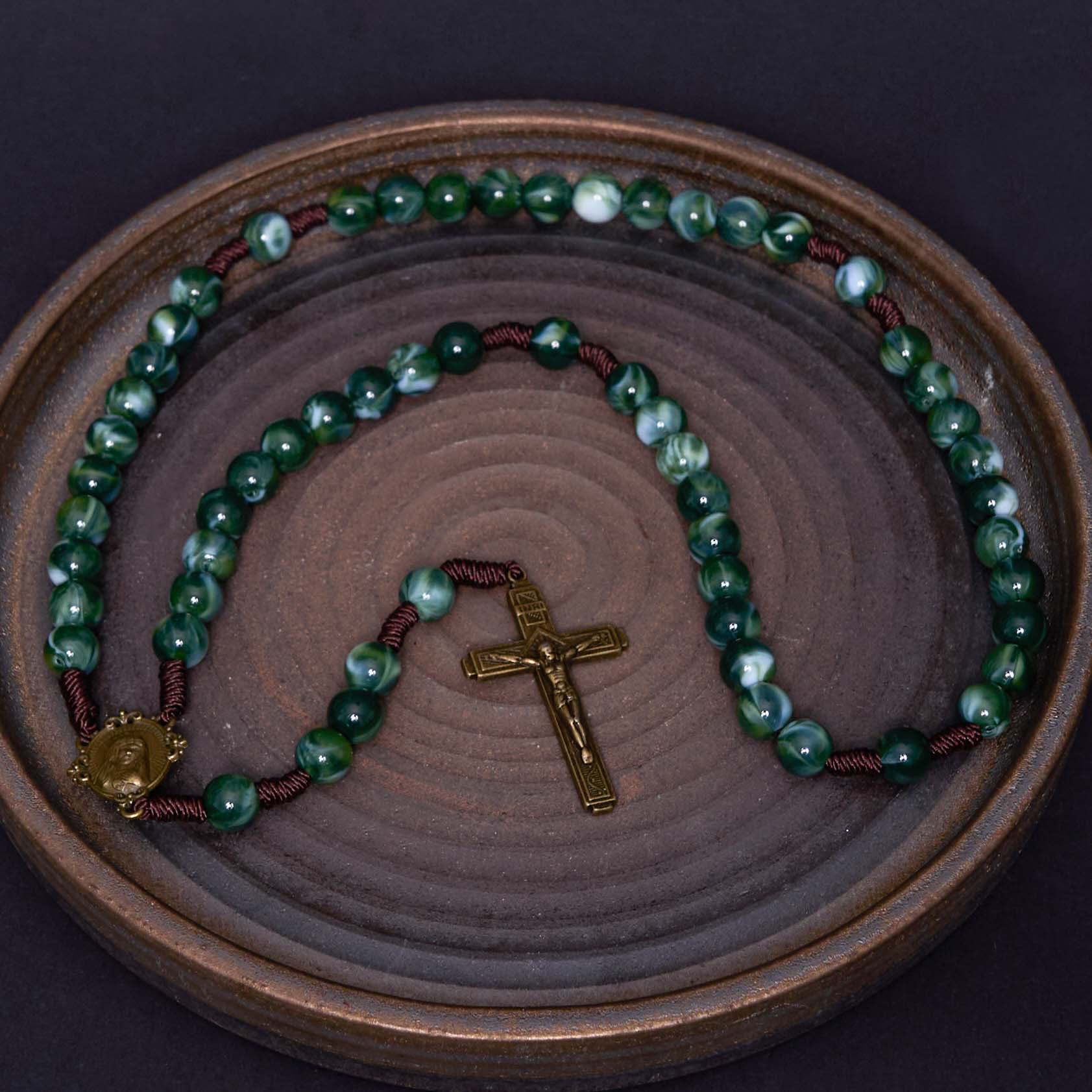 Christiandiscipleshop Our Lady of Guadalupe & Crucifix of 10 mm Round Green Agate Nylon Cord Rosary