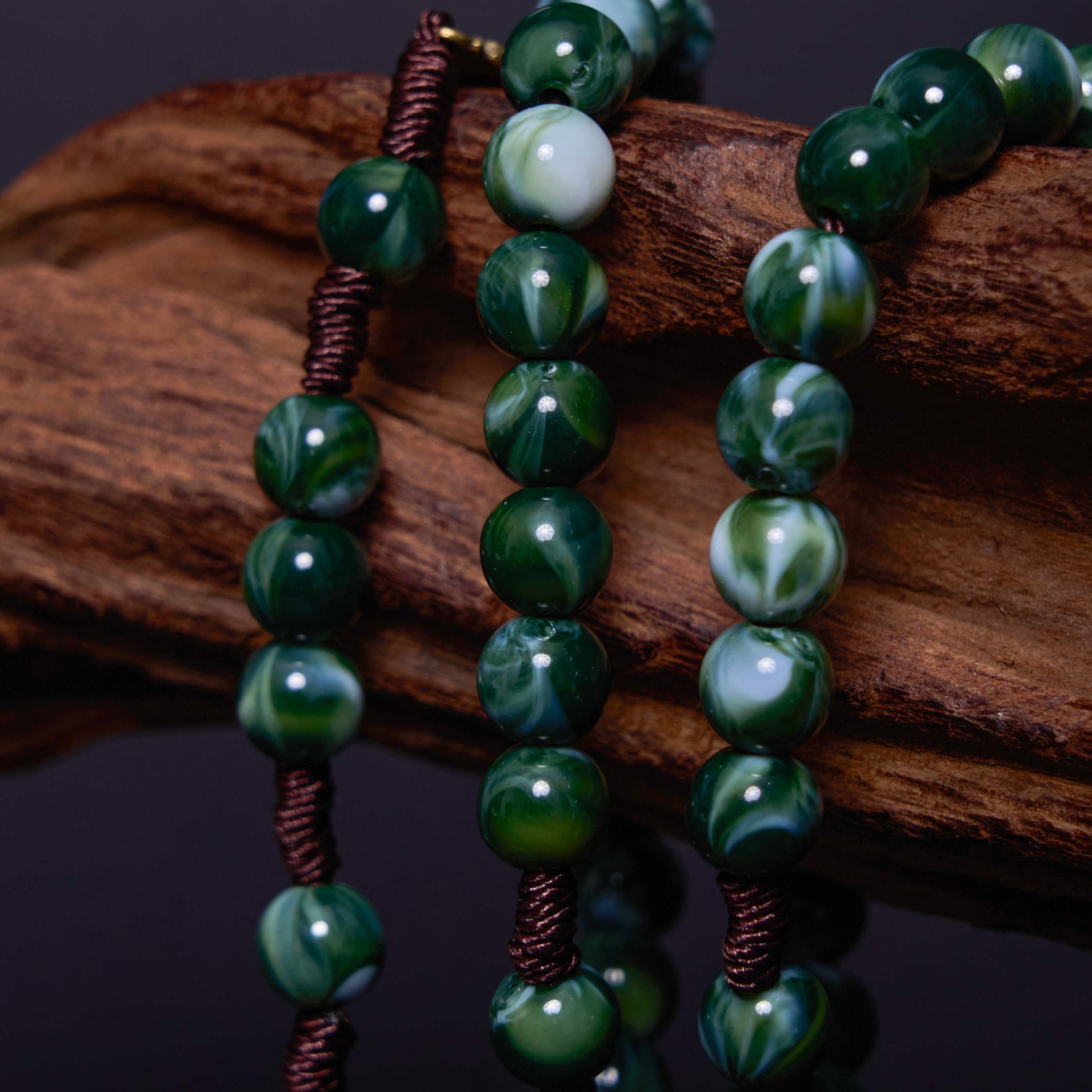 Christiandiscipleshop Our Lady of Guadalupe & Crucifix of 10 mm Round Green Agate Nylon Cord Rosary