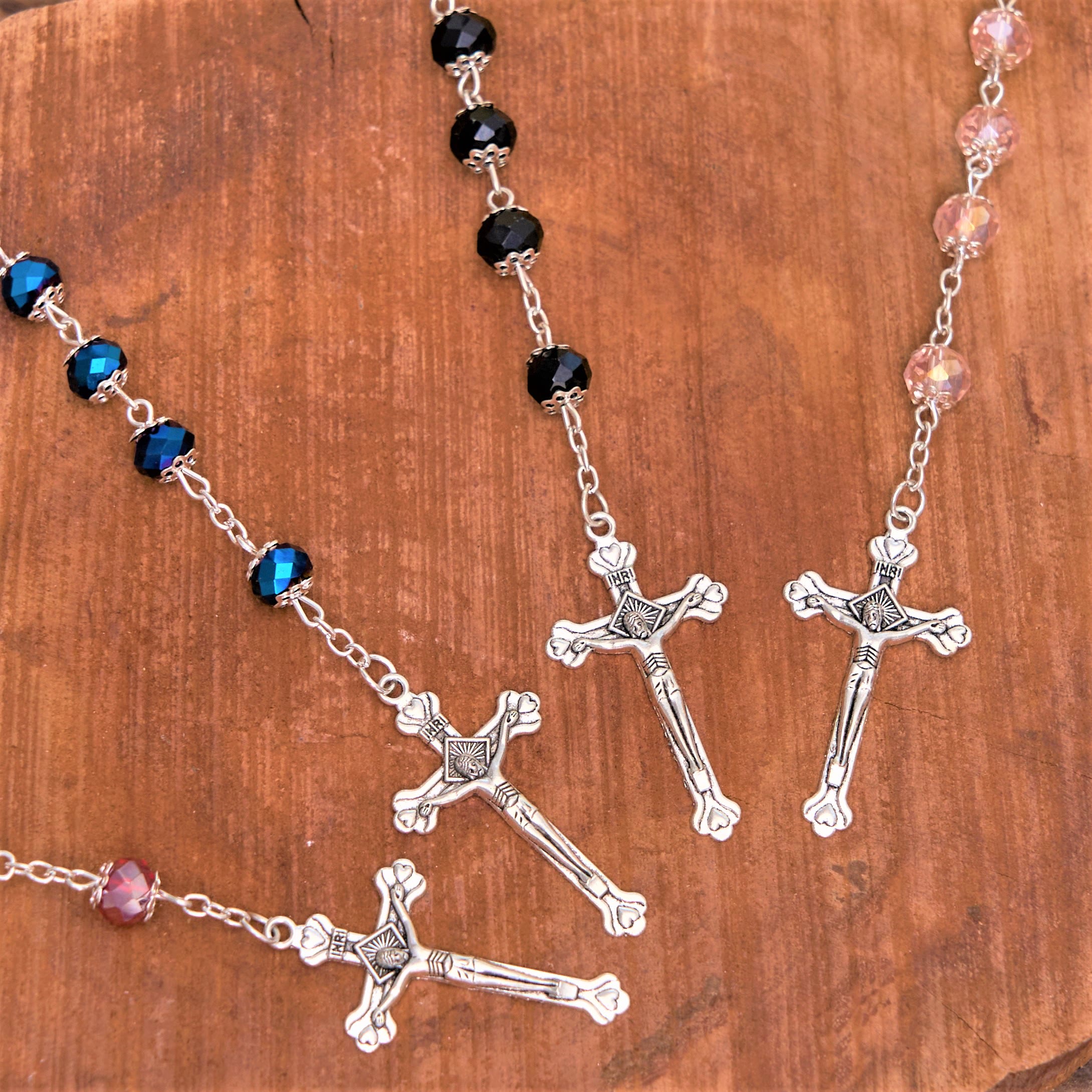 christiandiscipleshop Madonna and Child & Crucifix of 6 mm Polyhedron Multicolor Crystal Alloy Chain Rosary
