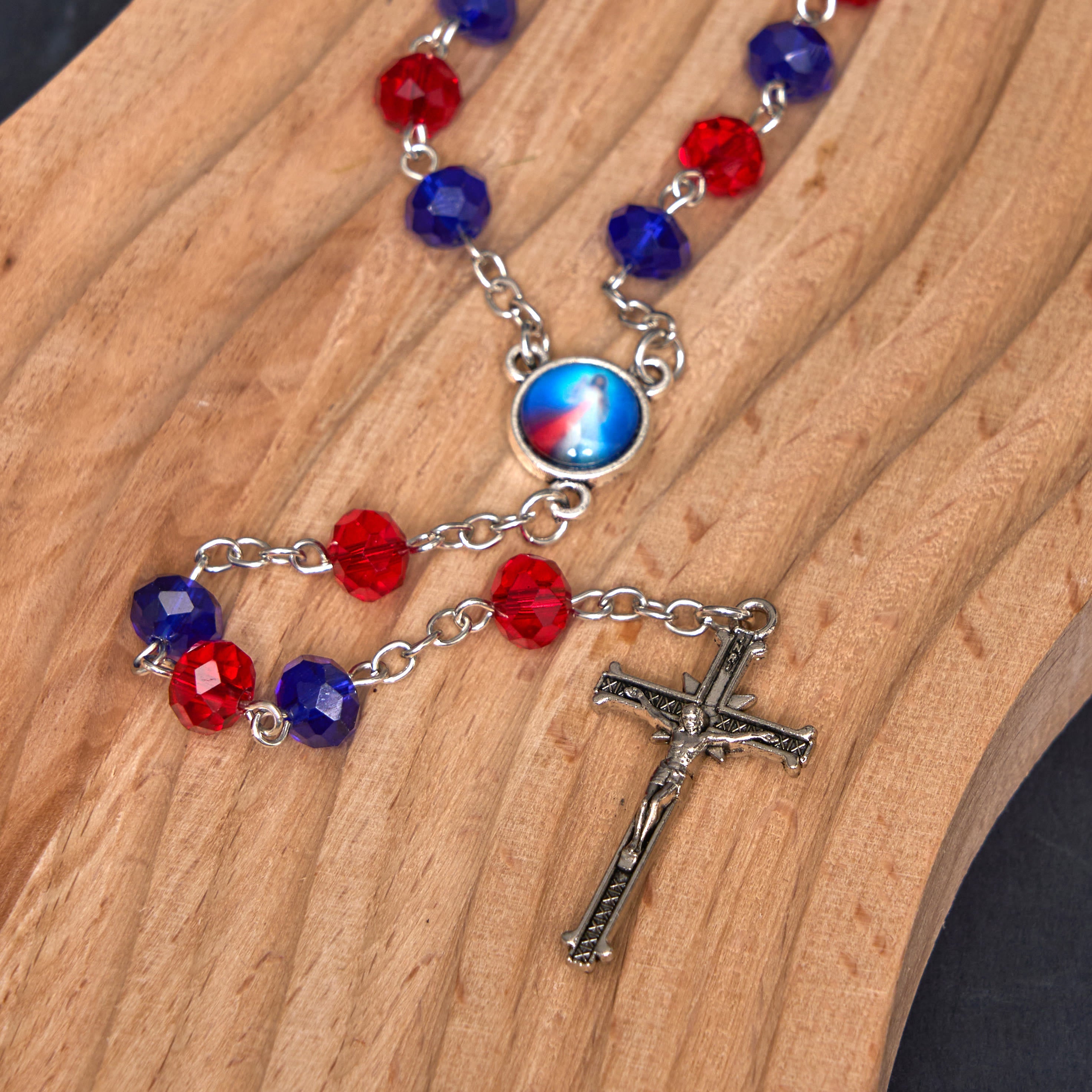 Christiandiscipleshop Sacred Heart of Jesus & Crucifix of 6*8 mm Polyhedron Multicolor Crystal Alloy Chain Rosary