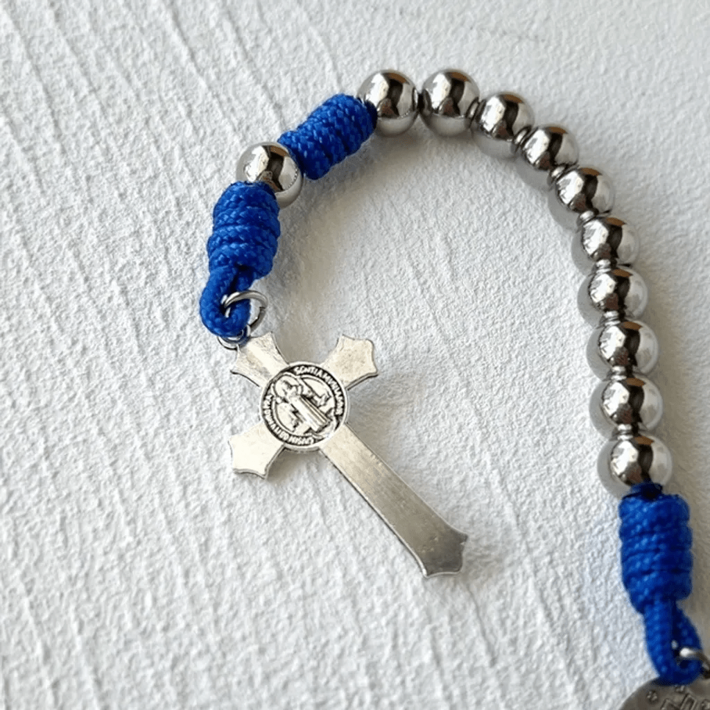 christiandiscipleshop Miraculous Medal & Crucifix of 8 mm Round Silver Stainless Steel Blue Paracord Pocket Rosary