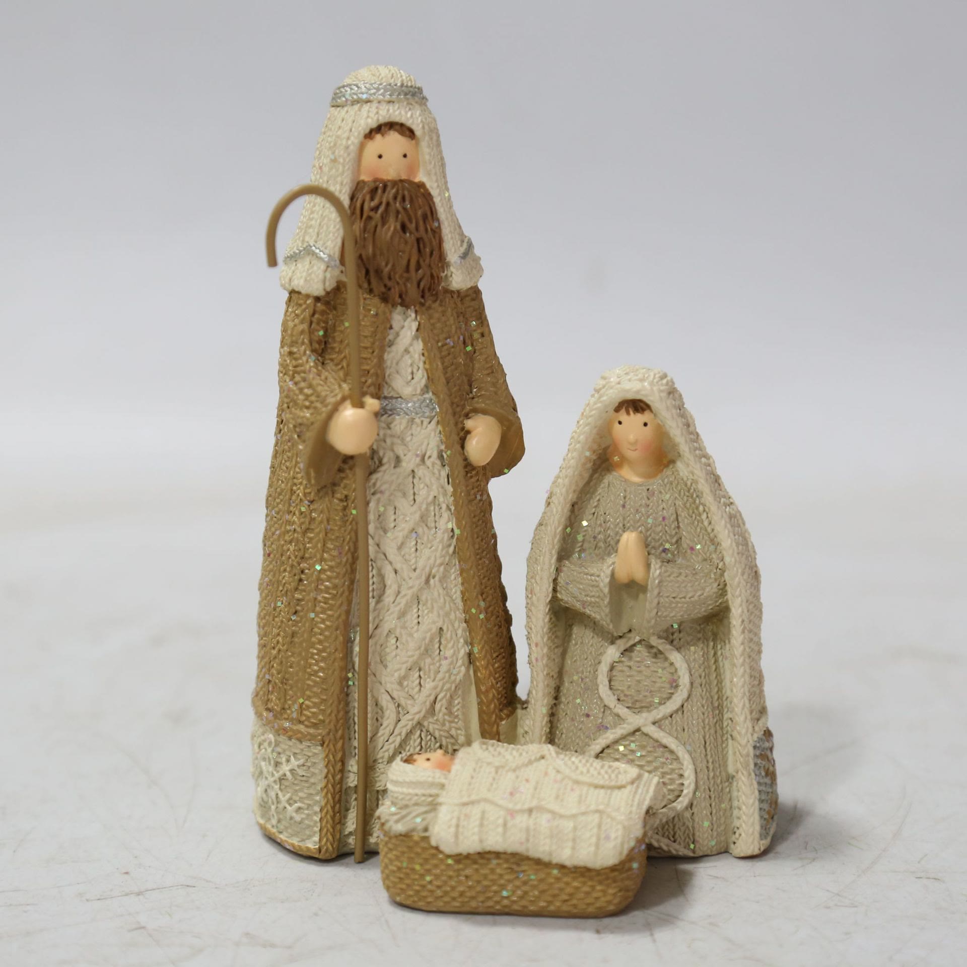 Christiandiscipleshop Classic Style Resin Knit-Effect Holy Family Figurine Desktop Decorations Ornament