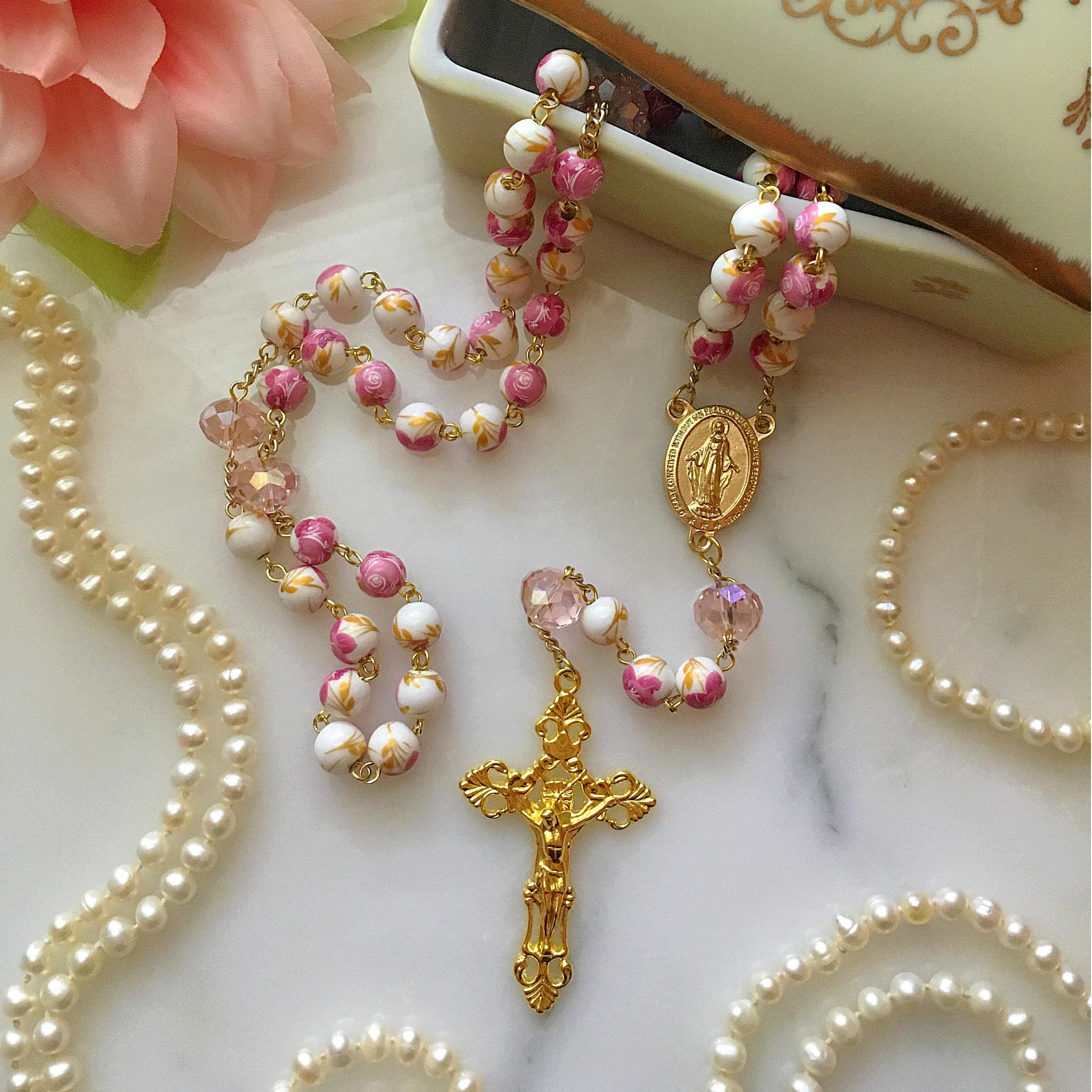 christiandiscipleshop Miraculous Medal & Crucifix of 8 mm Round Floral Pink Ceramic Alloy Chain Rosary