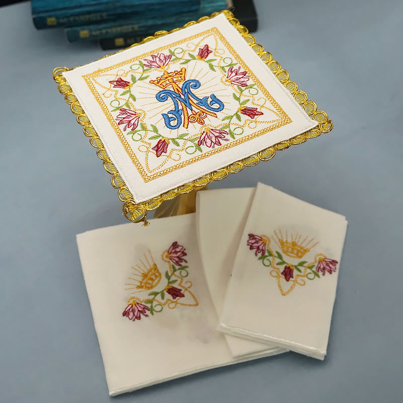 Christiandiscipleshop Classic Style Marian Floral Grace Altar Linen Set
