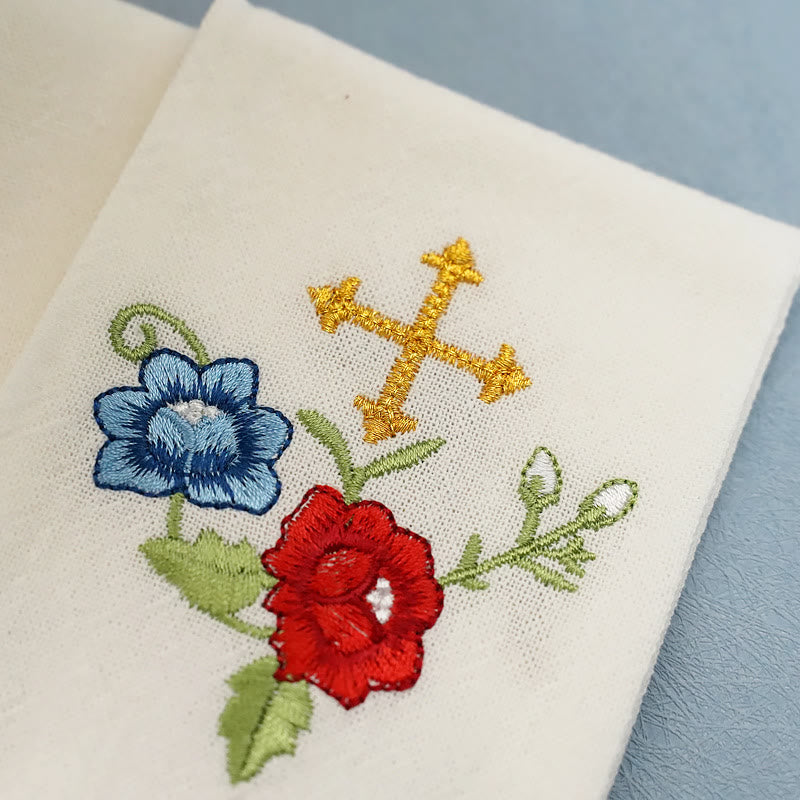 Christiandiscipleshop Classic Style Sacred IHS Floral Devotion Altar Linen Set