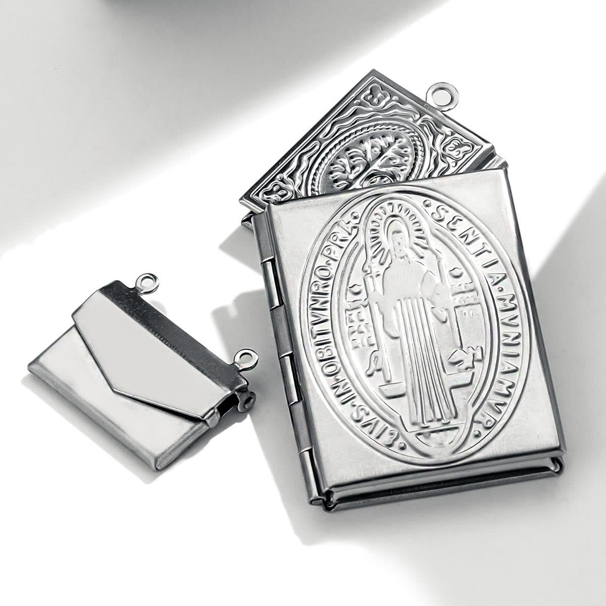 Christiandiscipleshop Modern Style St. Benedict & Marry Photo Box Pendant Necklace
