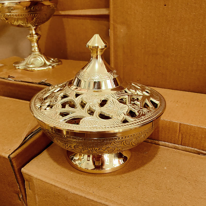 Christiandiscipleshop Elegant Golden Incense Burner: A Symbol of Reverence and Prayer