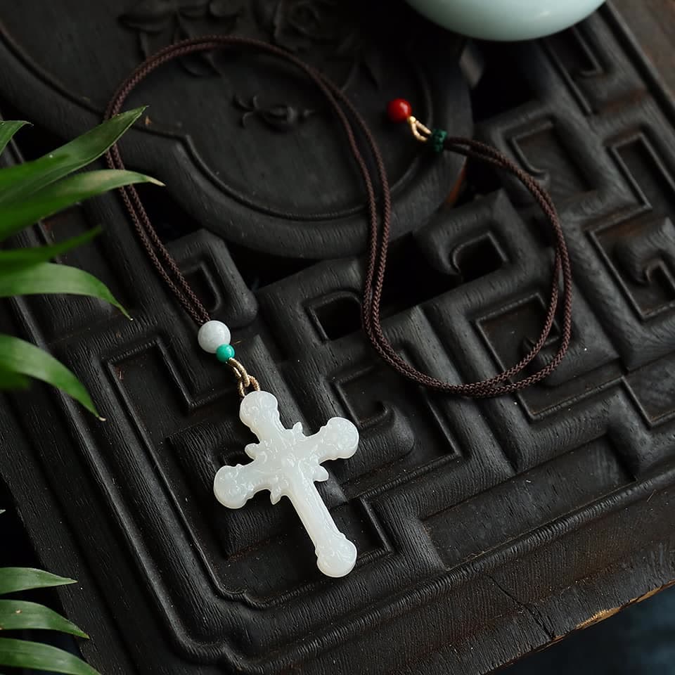 Christiandiscipleshop Serene Jade Carved Crucifix Pendant - Embodiment of Grace