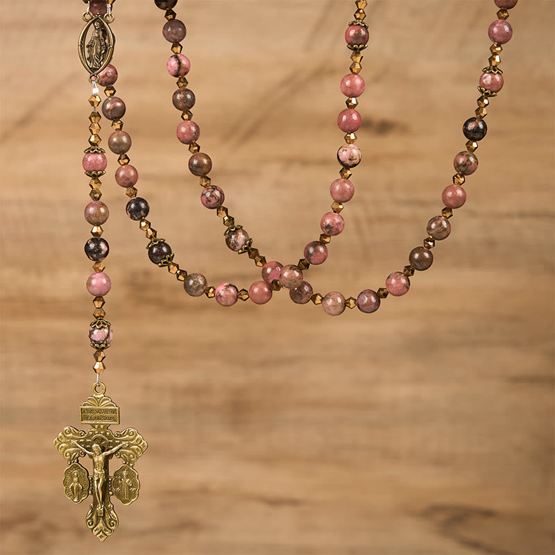 Rosenkranz im Vintage-Stil mit rosa Rhodonit – Reise mit Christus