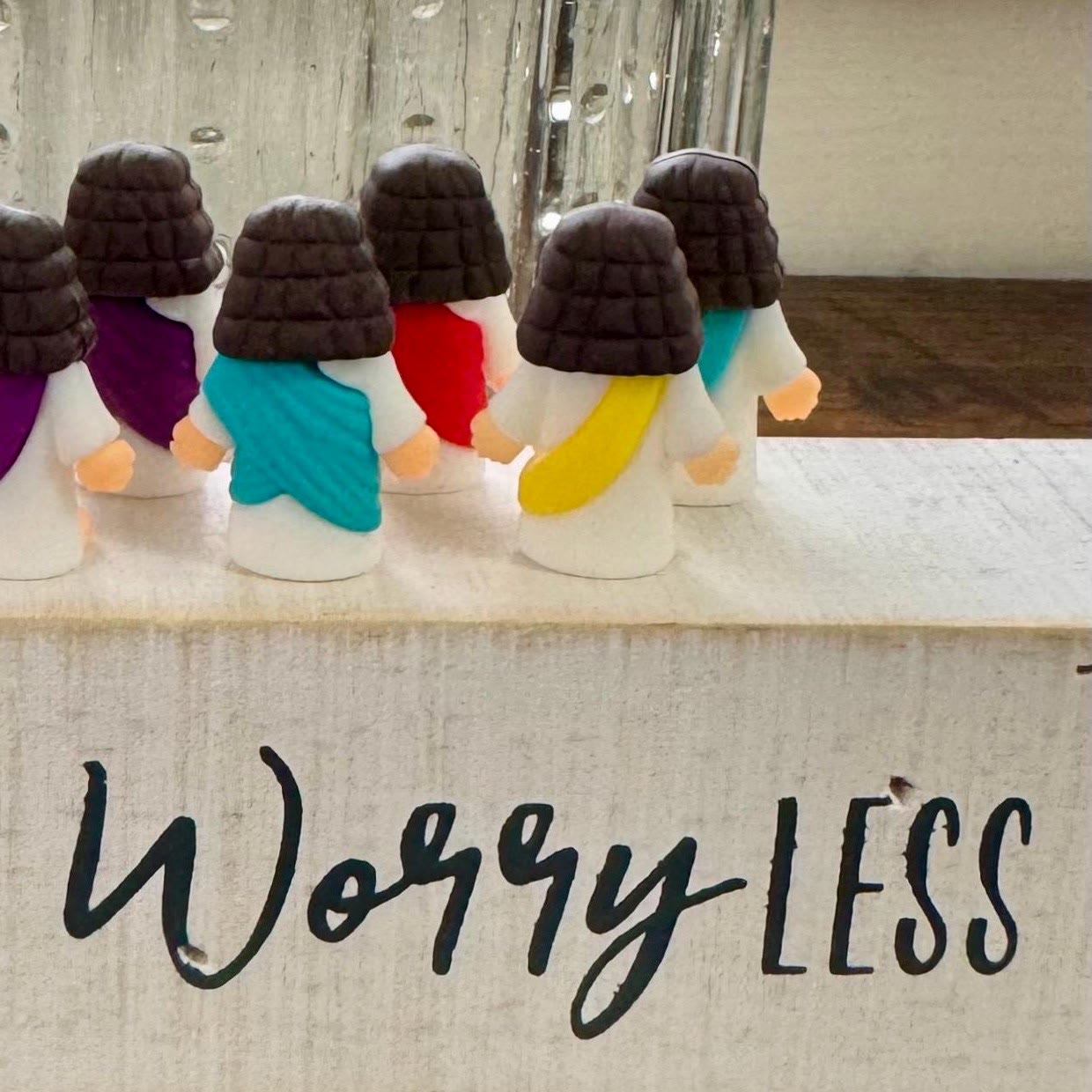 Christianartworkshop 5/10/20/30pcs We All Need A Little Jesus Figurine – A Touch of Divine Presence Mother's Day Gift