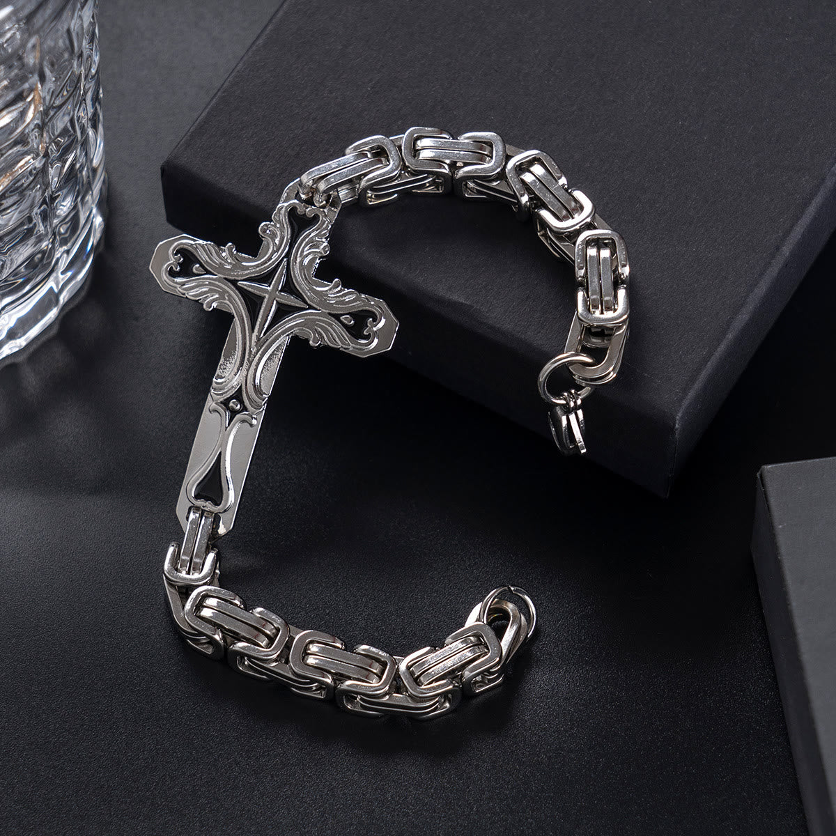 christiandiscipleshop Iron & Faith Men's Bracelet: Strength and Redemption in Every Link