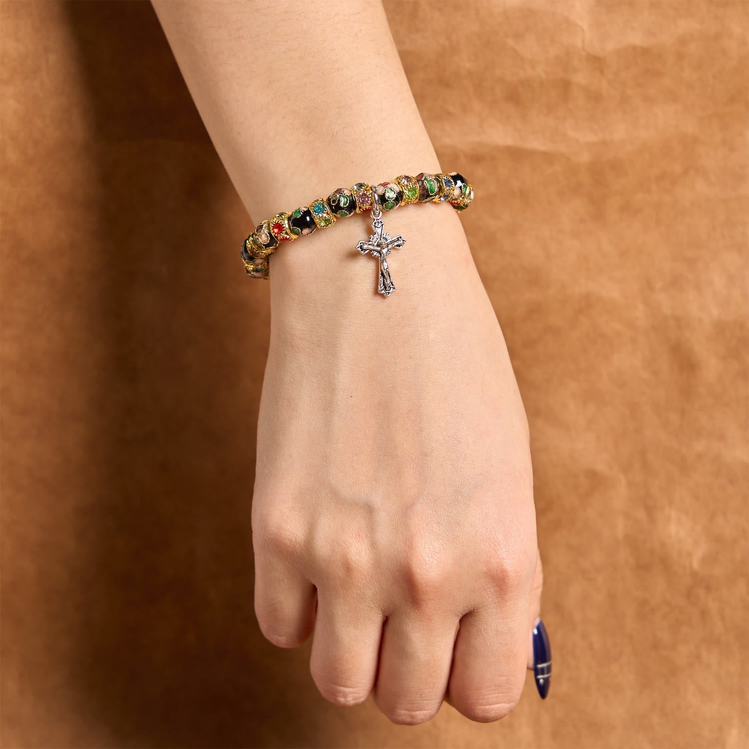 christiandiscipleshop Handcrafted Cloisonné Beads Timeless Faith Bracelet: A Testament of Christ's Presence