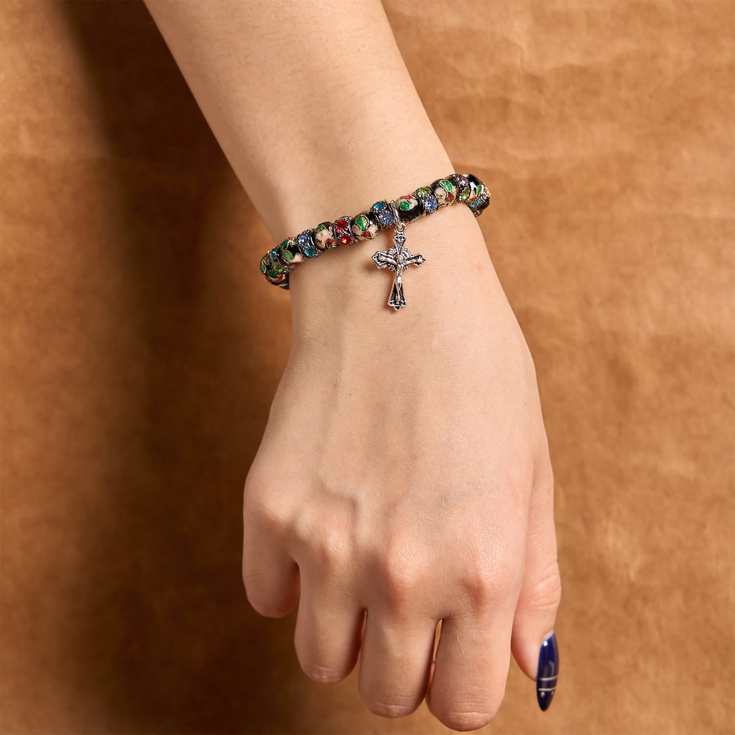 christiandiscipleshop Handcrafted Cloisonné Beads Timeless Faith Bracelet: A Testament of Christ's Presence