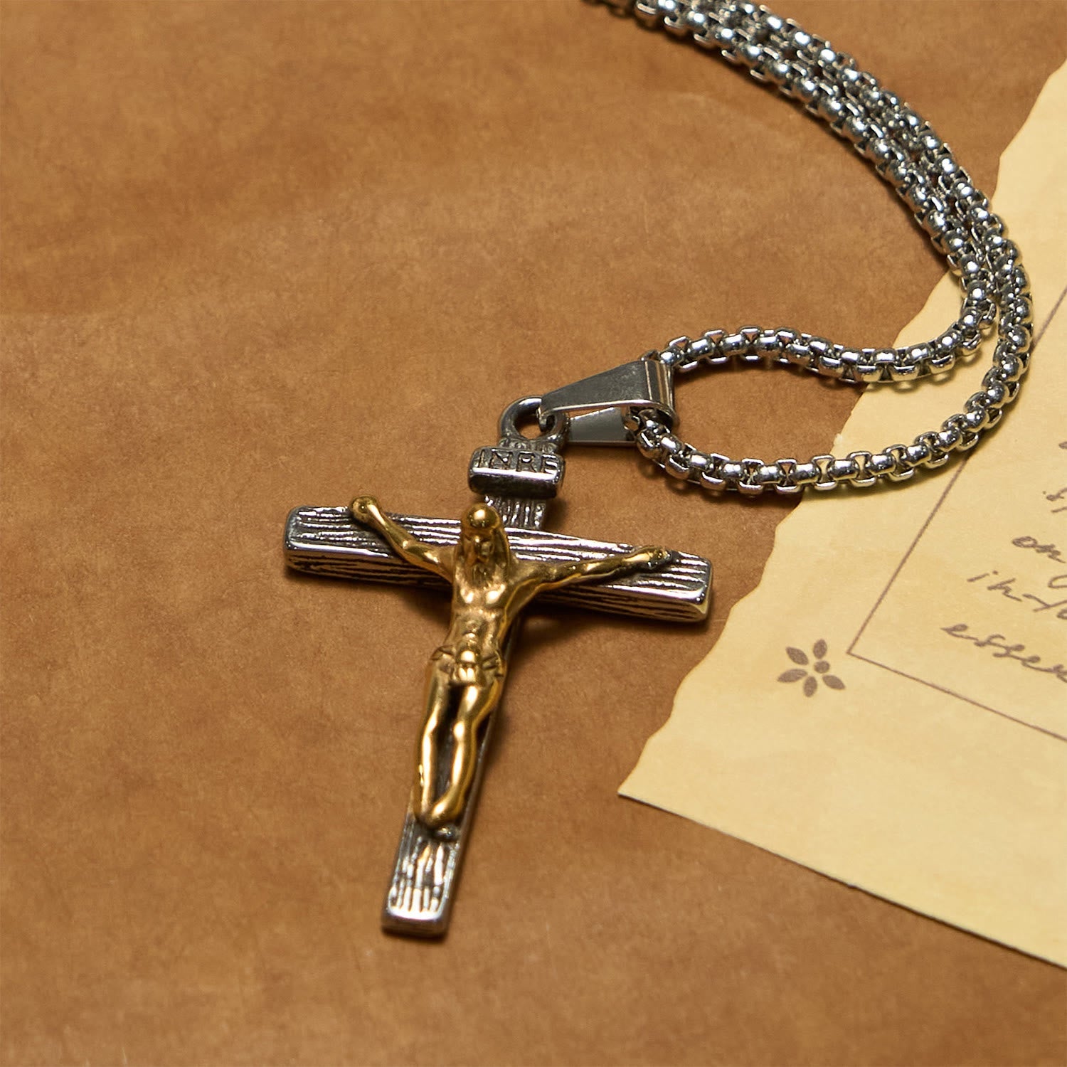 Christianartworkshop 3color Crucifix Pendant Necklace: Divine Amulet of Faith