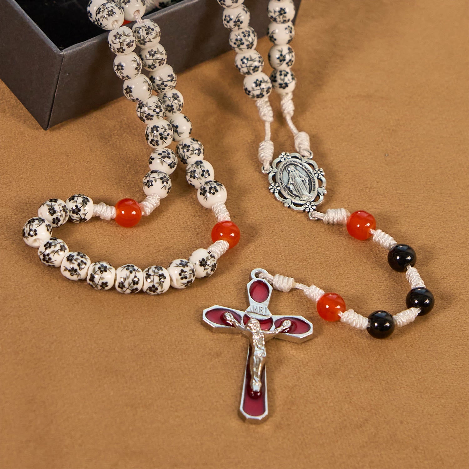 christiandiscipleshop Miraculous Medal & Crucifix of 8mm Flower Ceramic Beads Handmade Rosary——Divine Protection Rosary
