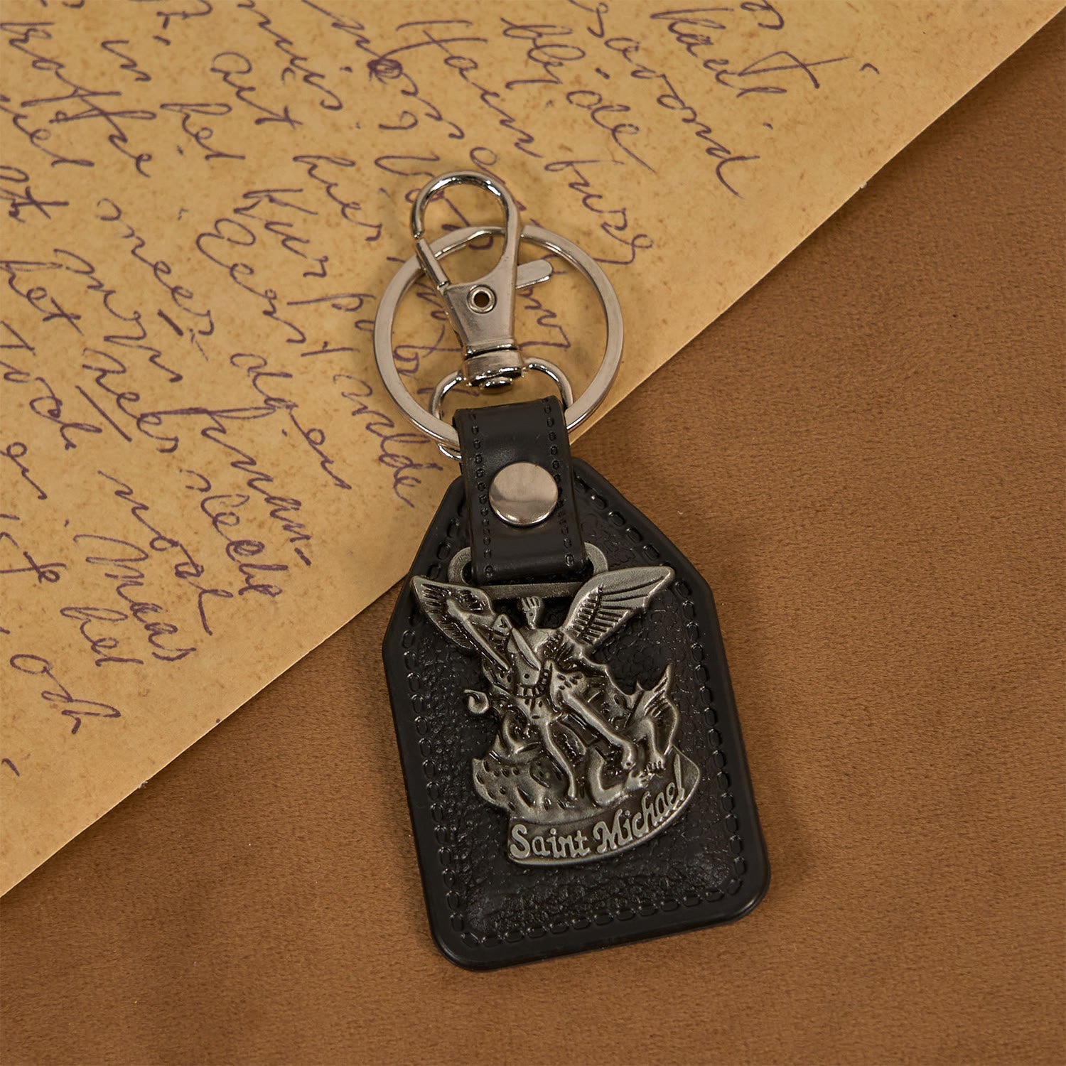 FREE Today: 12 Patterns Christian-Inspired Keychains Pendants: Faith on the Go