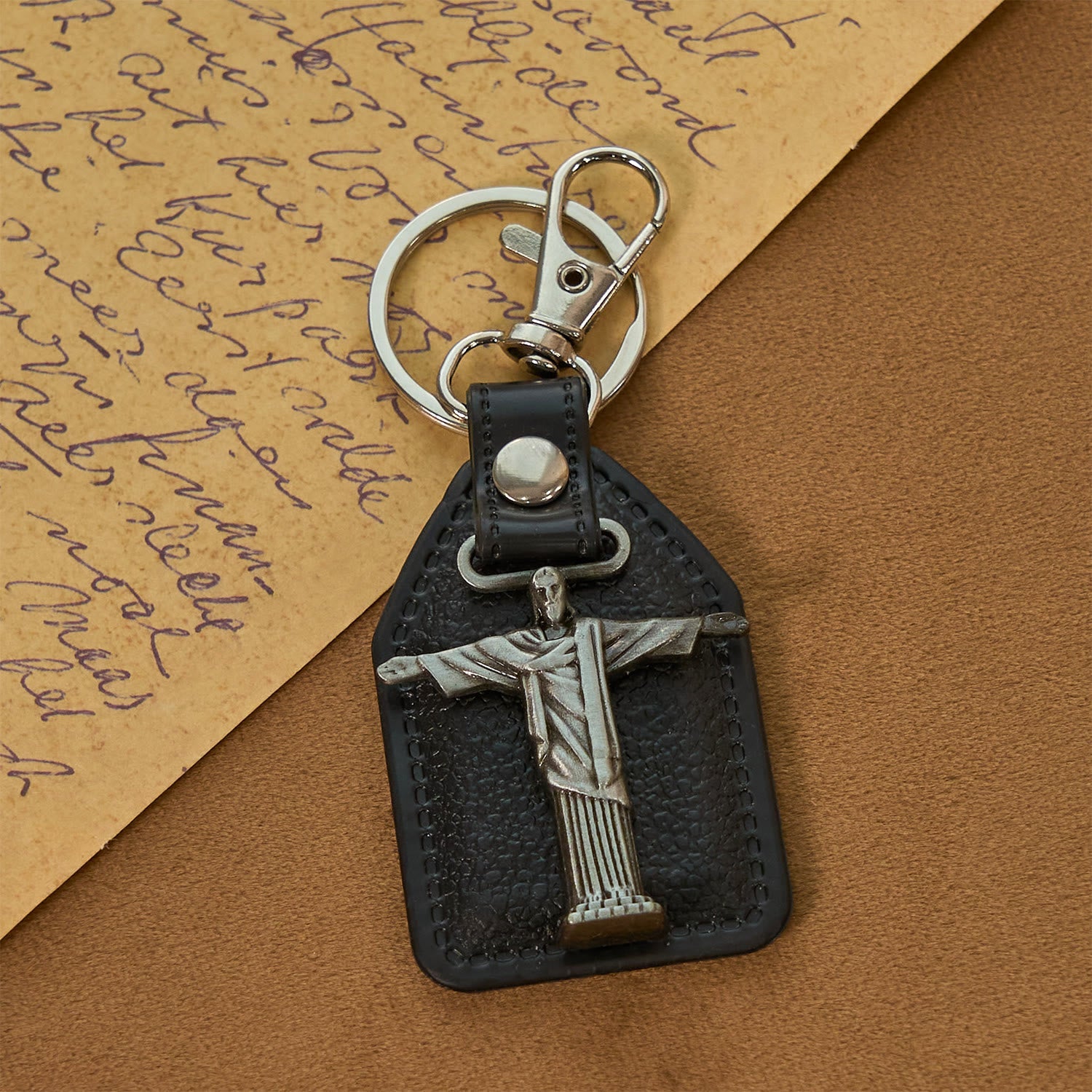 FREE Today: 12 Patterns Christian-Inspired Keychains Pendants: Faith on the Go