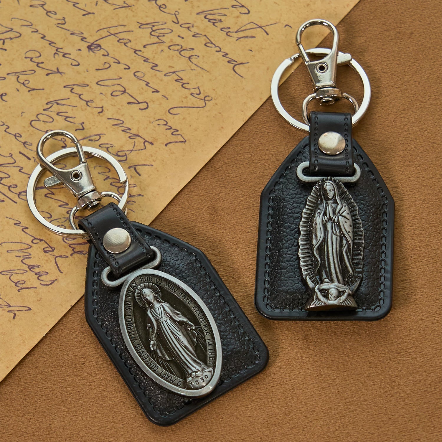 FREE Today: 12 Patterns Christian-Inspired Keychains Pendants: Faith on the Go