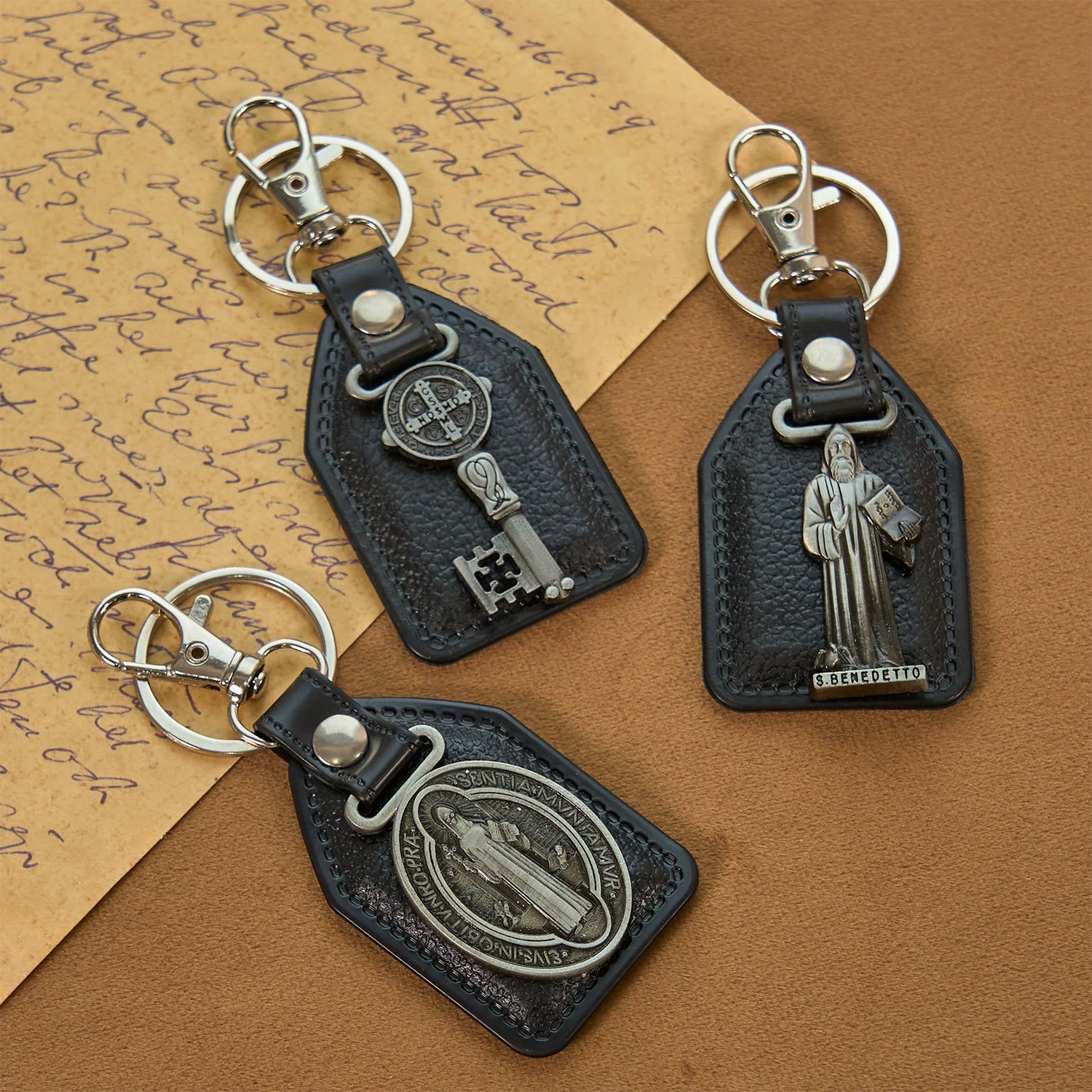 FREE Today: 12 Patterns Christian-Inspired Keychains Pendants: Faith on the Go