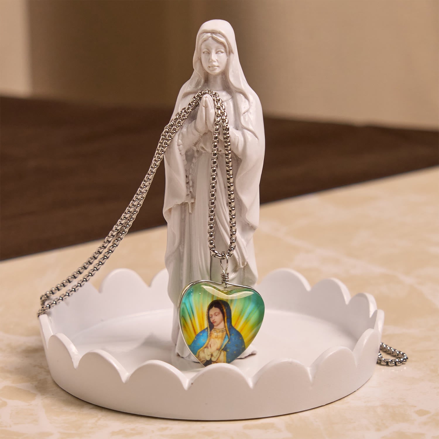 Christiandiscipleshop Glow-in-the-Dark Heart Shaped Resin Medal with Virgin Mary's Silent Blessing Necklace