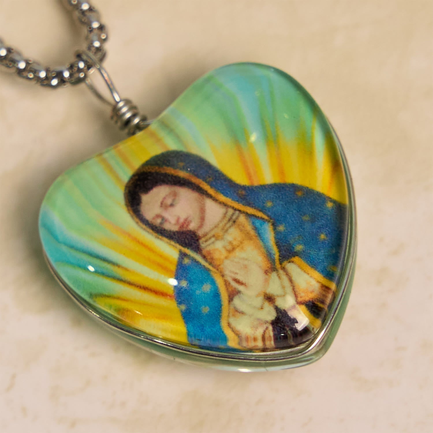 Christiandiscipleshop Glow-in-the-Dark Heart Shaped Resin Medal with Virgin Mary's Silent Blessing Necklace