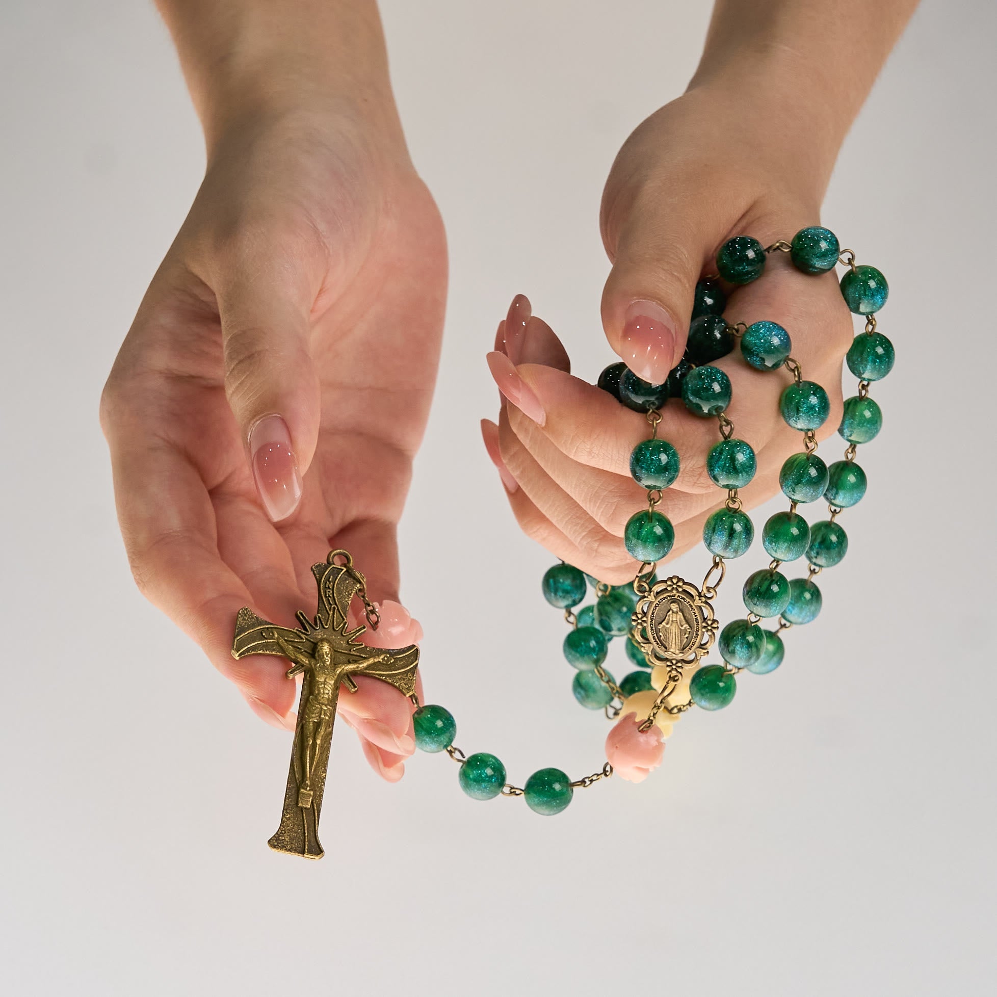 Christiandiscipleshop Green Shiny Beads & Flower Rose Rosary with Bronze Virgin Mary Medal & Crucifix