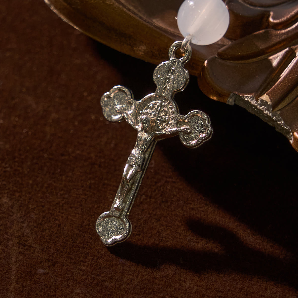 Christiandiscipleshop Multifunctional Tri-Color Gem Keychain & Pocket Rosary Blessed with Angle Wing