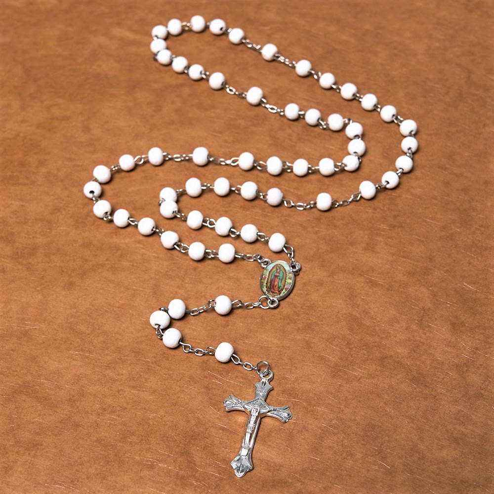 Christiandiscipleshop Our Lady of Guadalupe & Crucifix of 6 mm Round Multicolor Wood Alloy Chain Rosary