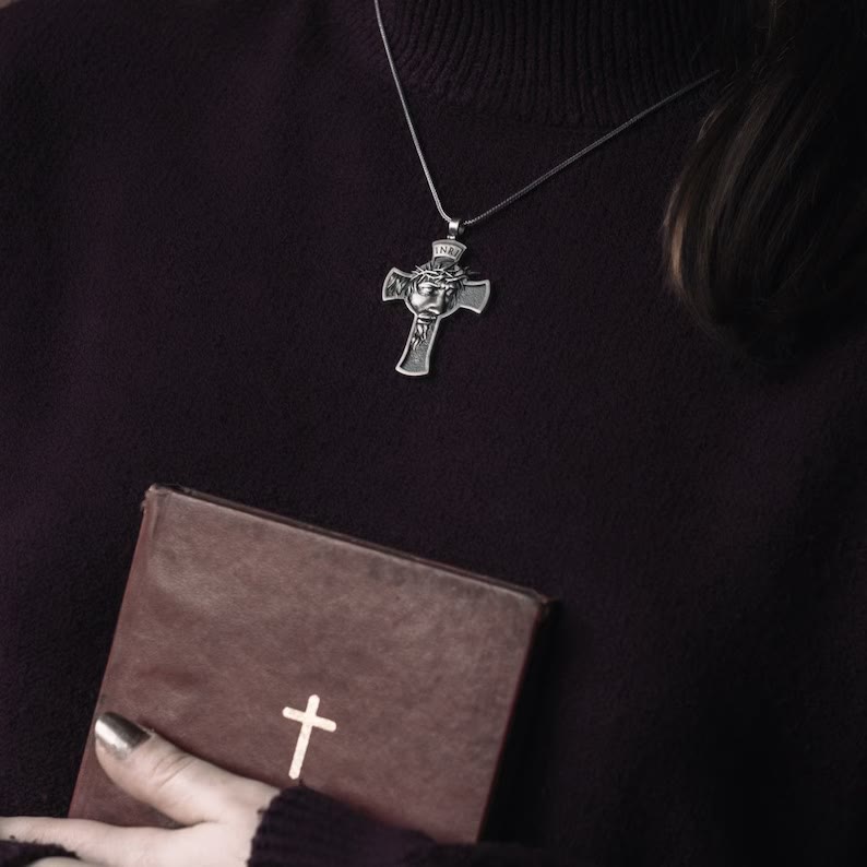 christiandiscipleshop Jesus Cross Jewelry Necklace