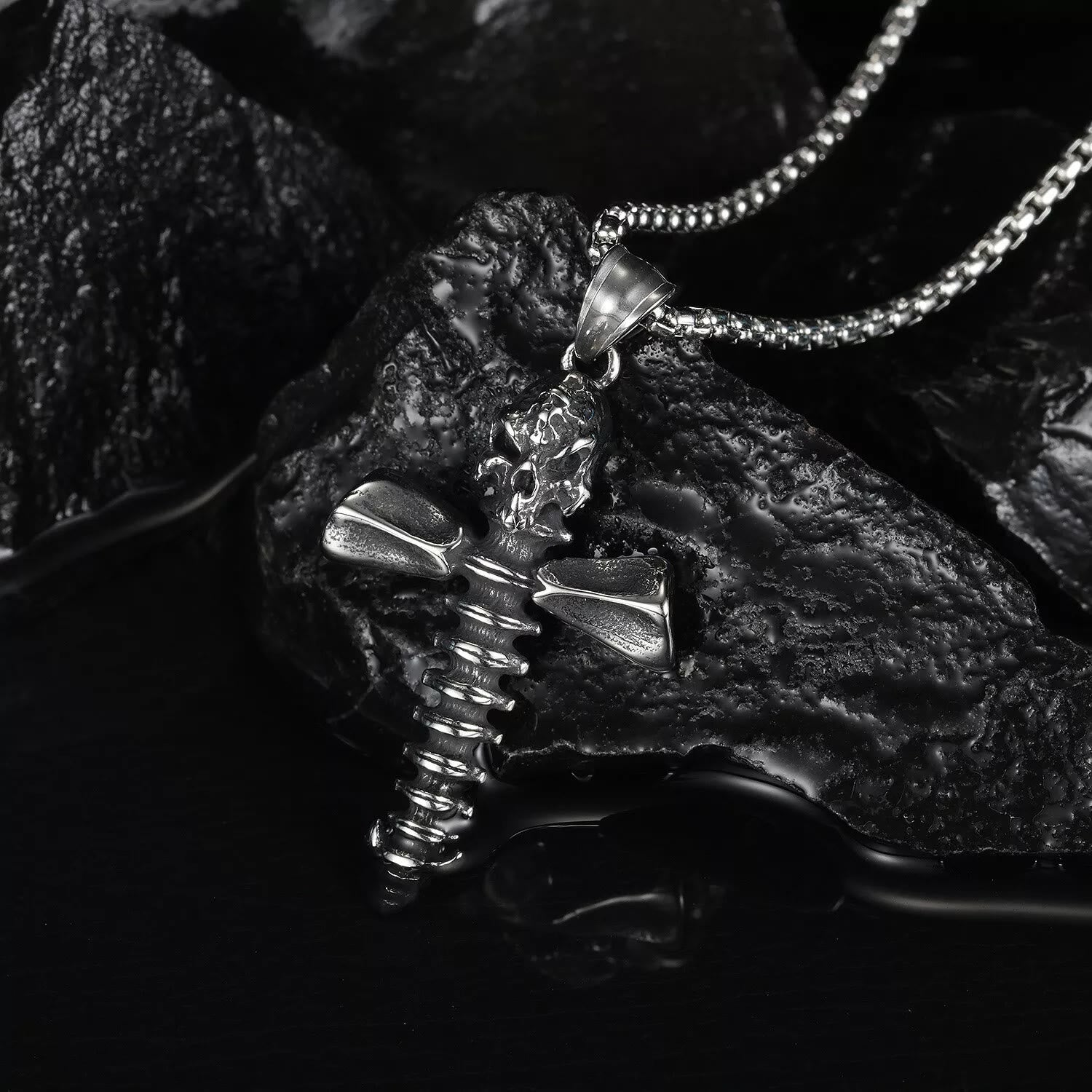 Christiandiscipleshop Punk Style Skull Crossbones Pendant Necklace