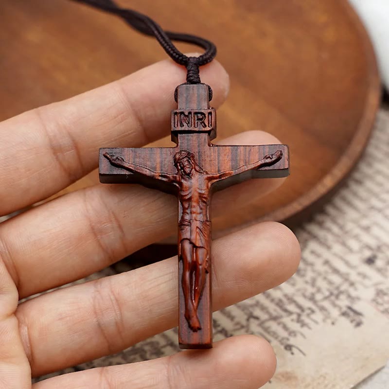 christiandiscipleshop Jesus Crucifix Wooden Necklace