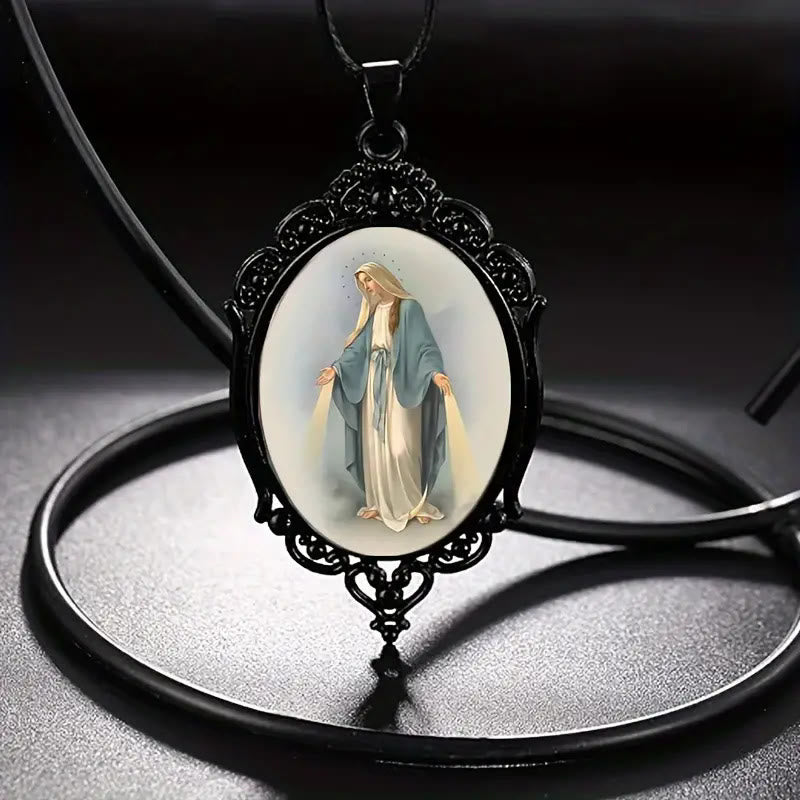 Christiandiscipleshop Gothic Style Vintage Border Our Lady of Grace Necklace