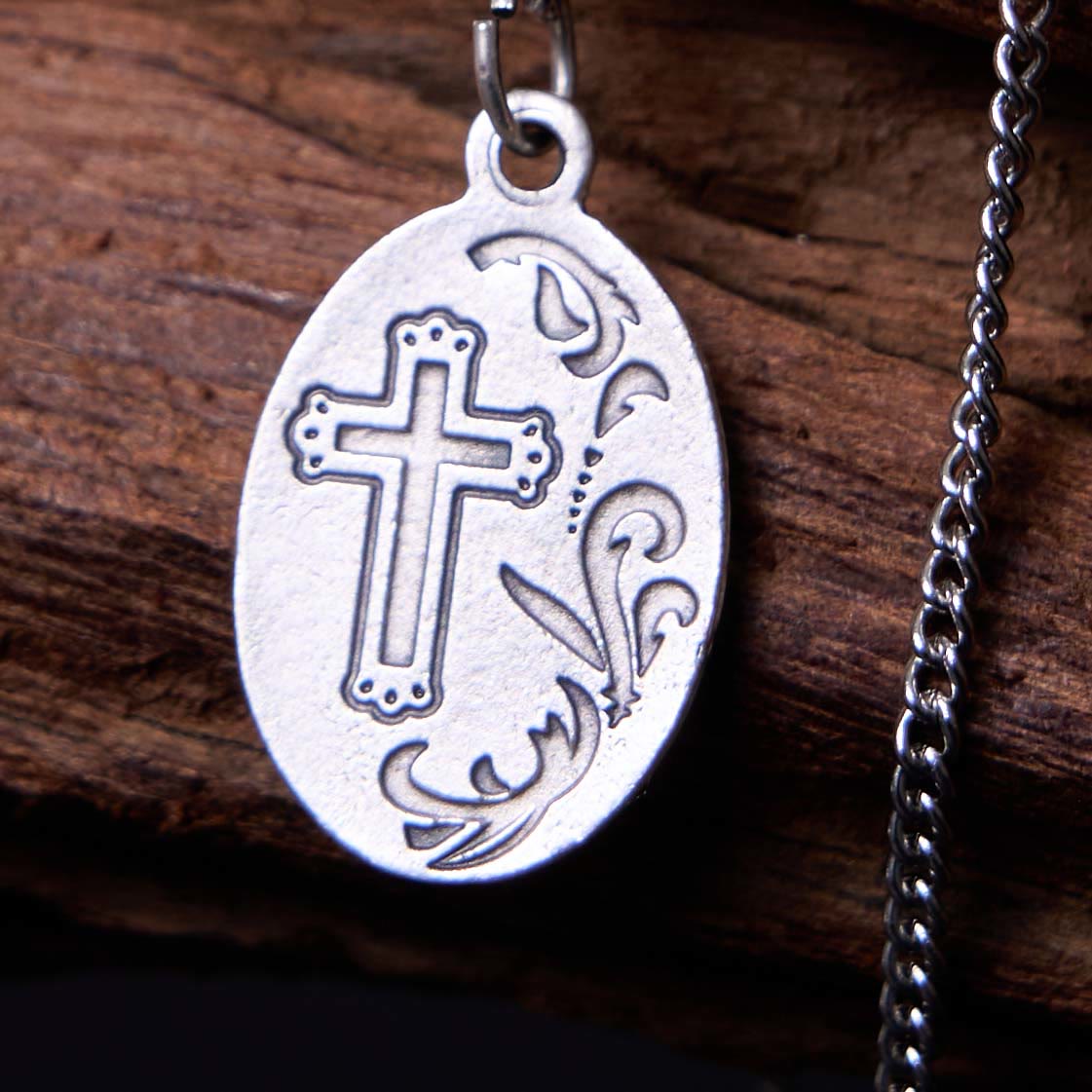 Christiandiscipleshop Classic Style Sacred Heart of Jesus Cross Flower Pendant Necklace