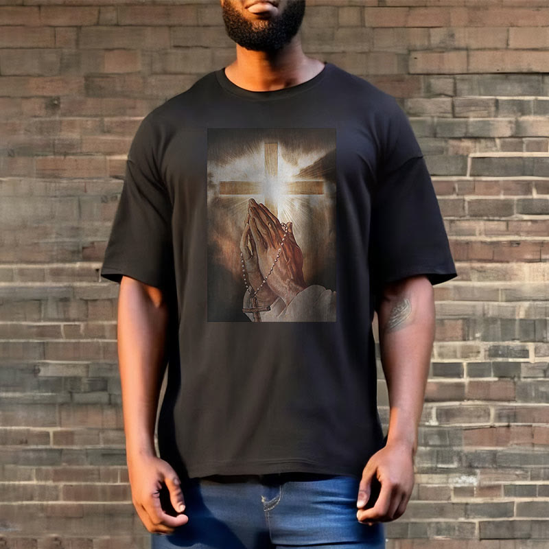 Christiandiscipleshop Retro Style Hand of Jesus Pray Short Sleeve Washed T-shirt