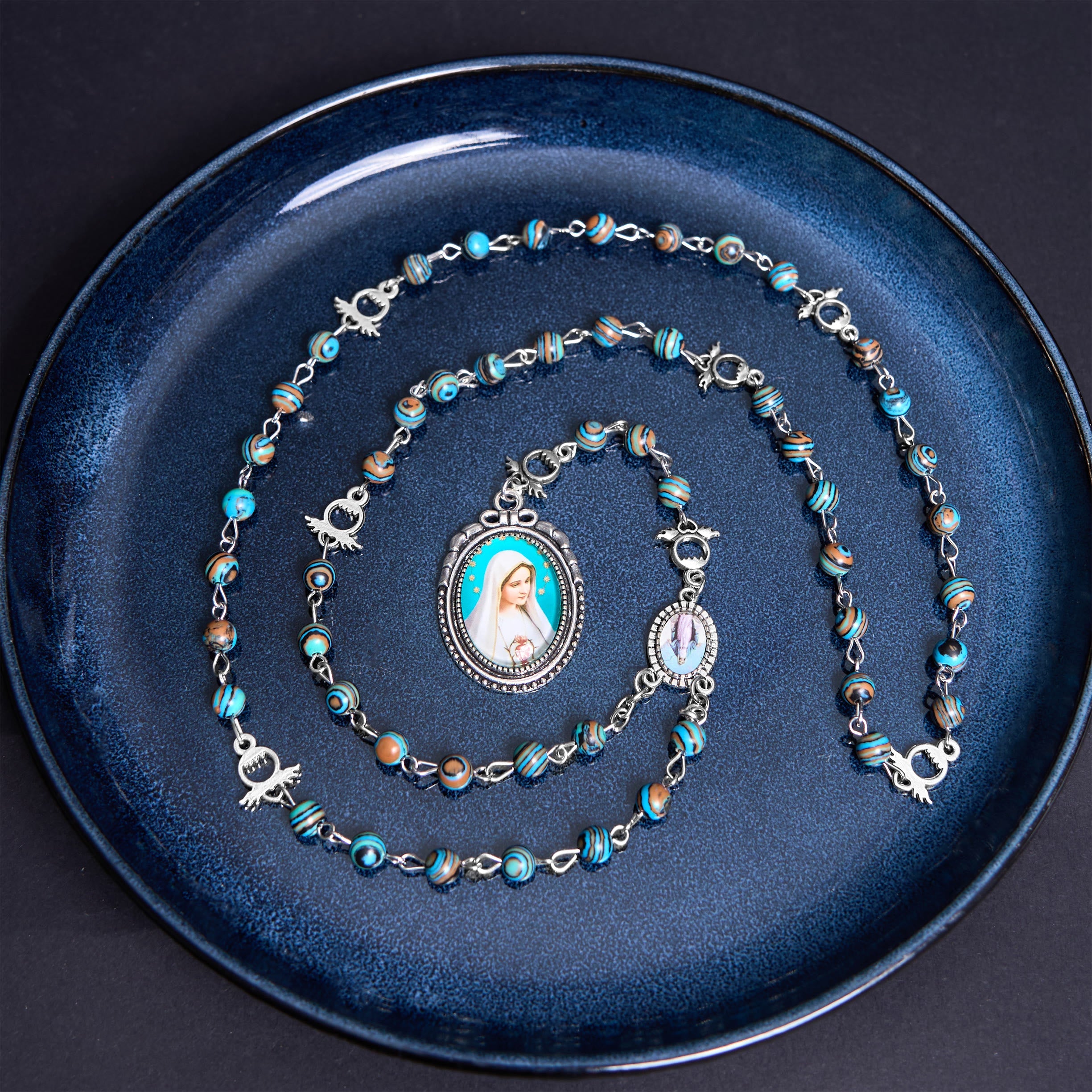 christiandiscipleshop Miraculous Medal & Crucifix of 6 mm Round Green Malachite Alloy Chain Rosary