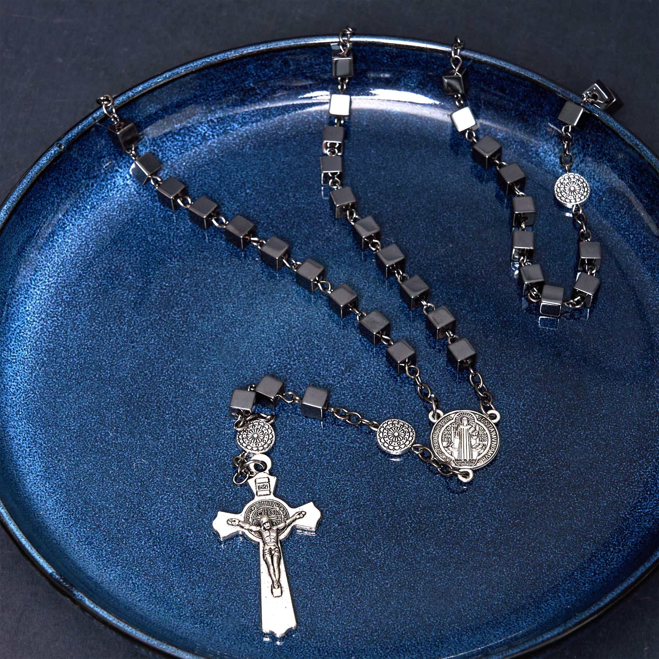 Christiandiscipleshop St. Benedict Medal & Crucifix of 6 mm Square Black Gallstone Alloy Chain Rosary
