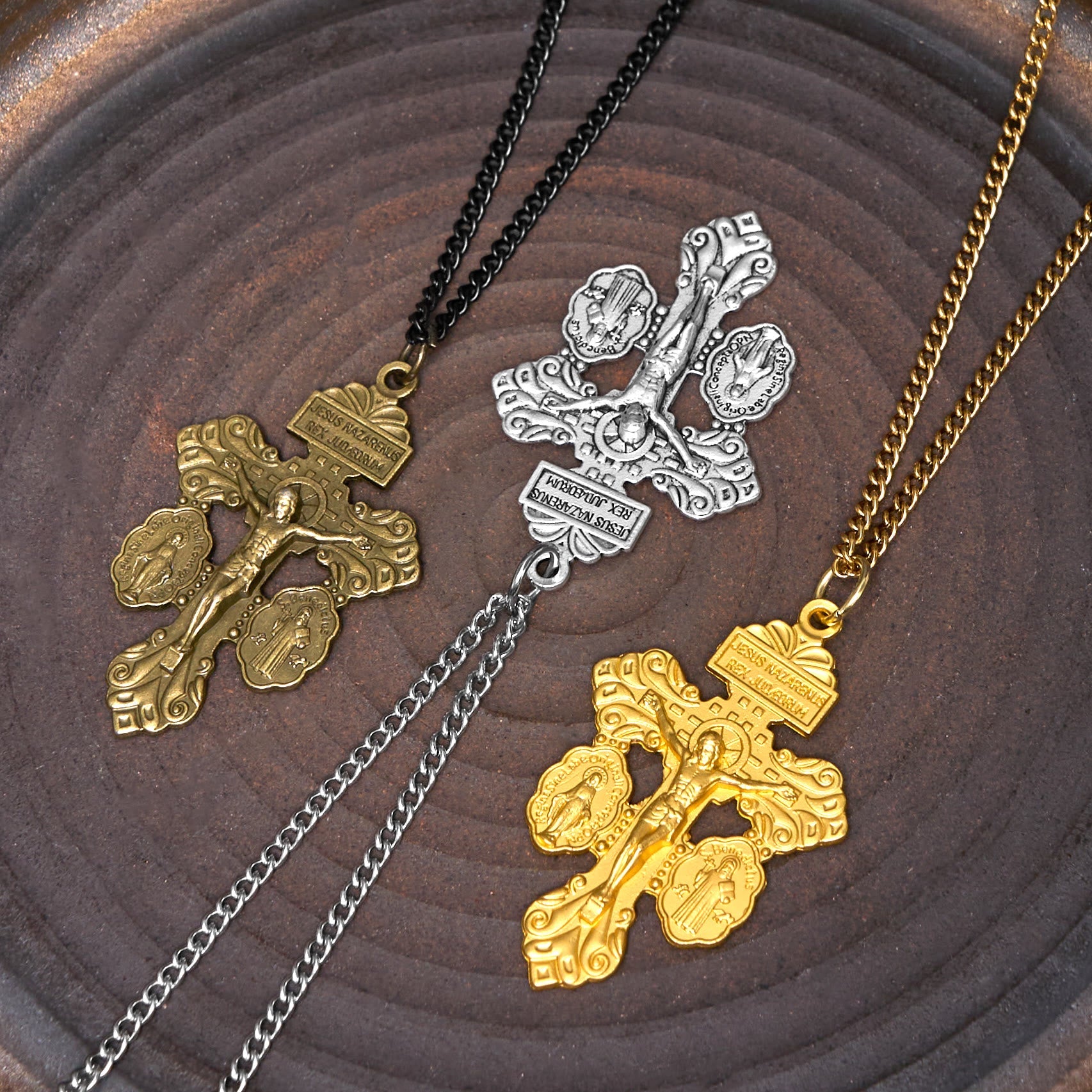 Christianartworkshop Classic Style 3 Colors Pardon Crucifix Double Sided Engraved Pendant Necklace