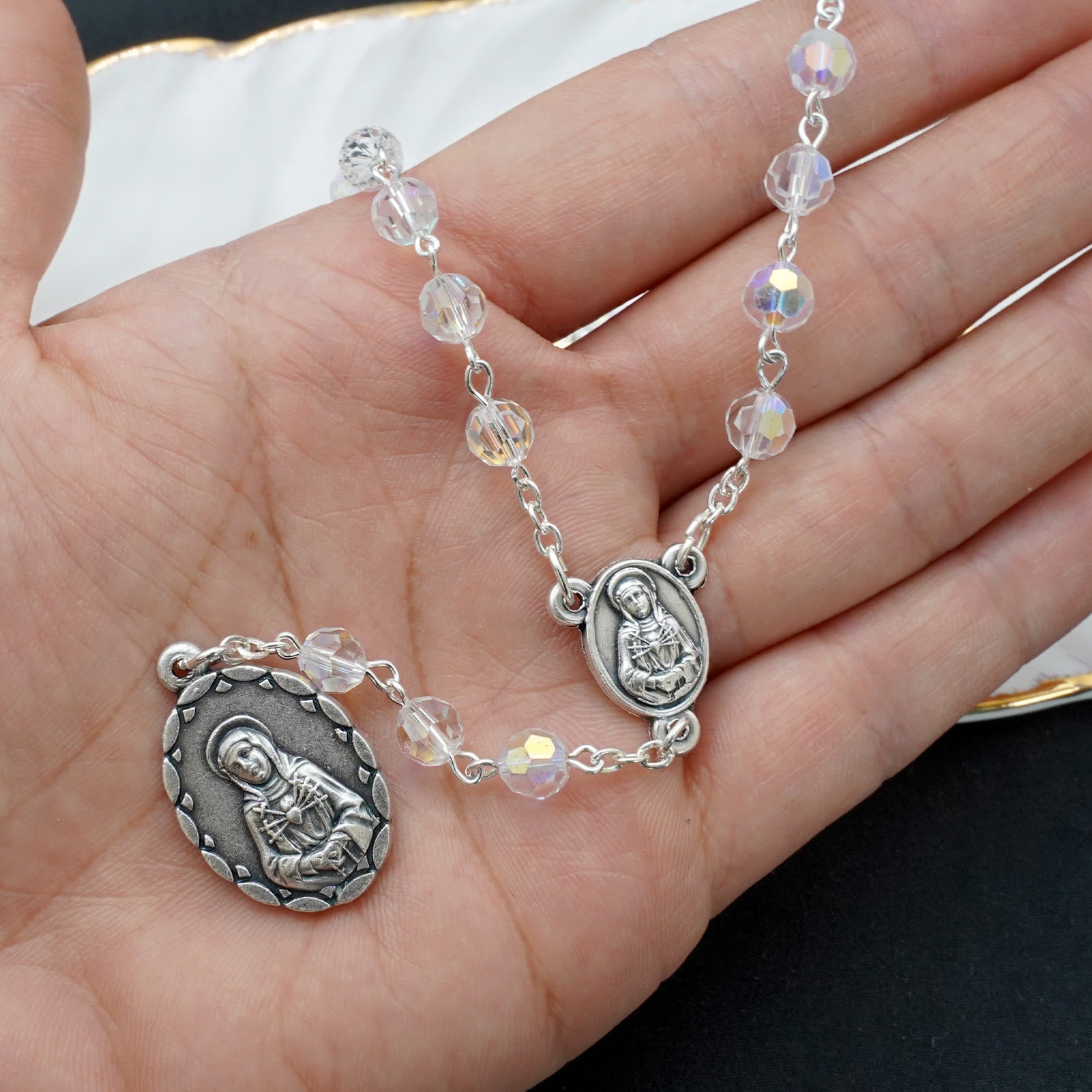 christiandiscipleshop Virgin Mary of 6 mm Polyhedron Clear Crystal Alloy Chain Rosary