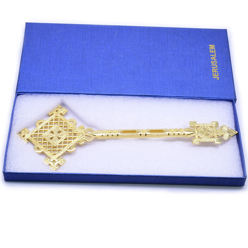 Christiandiscipleshop Classic Style Intricate Geometric Pattern Blessing Hand Cross
