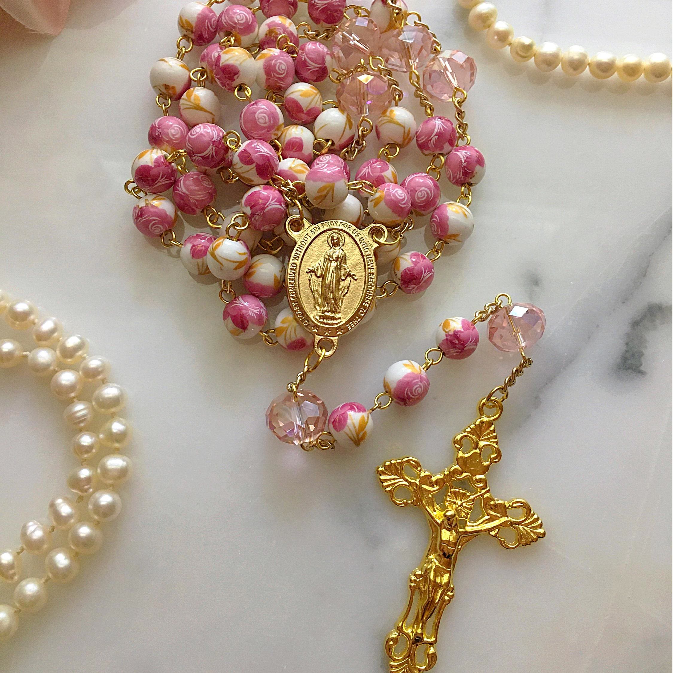 christiandiscipleshop Miraculous Medal & Crucifix of 8 mm Round Floral Pink Ceramic Alloy Chain Rosary