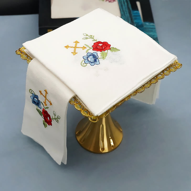 Christiandiscipleshop Classic Style Sacred IHS Floral Devotion Altar Linen Set