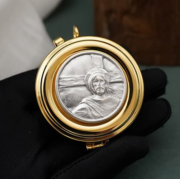 Christiandiscipleshop Gold-Plated Pyx with "See This Man" Pattern–Sacred Vessel for the Holy Eucharist