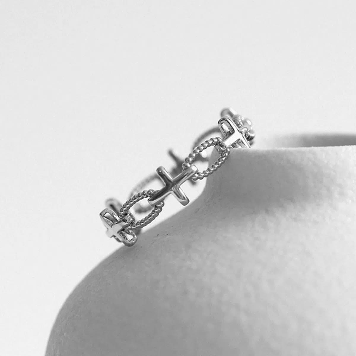 christiandiscipleshop Minimalist Retro Style Cross Engraved Faith Ring