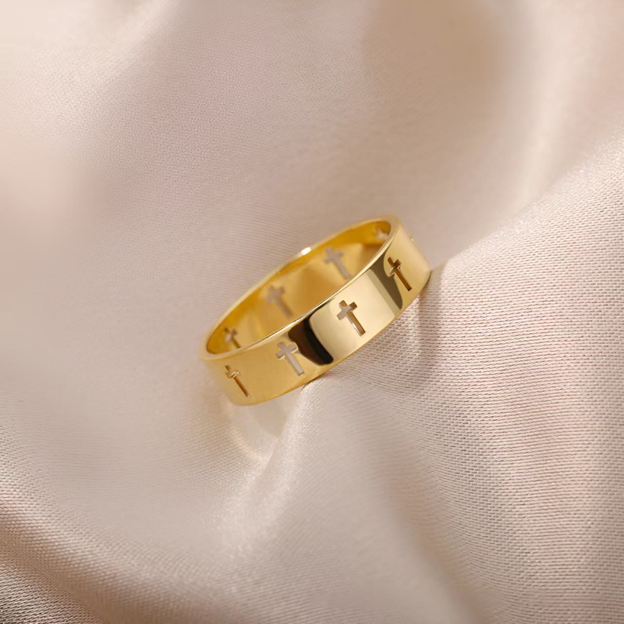 Christiandiscipleshop Divine Gold Cross Ring: A Simple Yet Deep Expression of Devotion