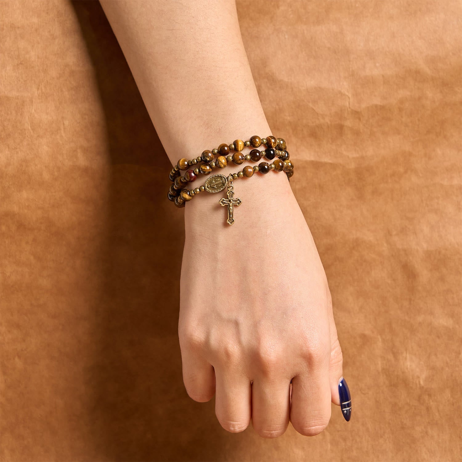 christiandiscipleshop Handmade Tiger's Eye Stone Elastic Rosary Bracelet: A Dual - Purpose Spiritual Gem