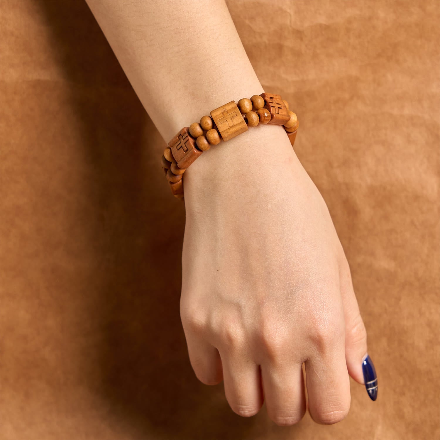 Christianartworkshop 3colors Cross Wooden Bracelet: Symbol of Devotion and Beauty
