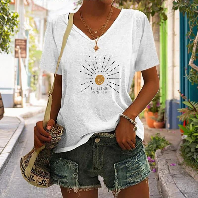 christiandiscipleshop Women's Be The Light Matthew 5:14 Print Print V-Neck Polyester T-shirt