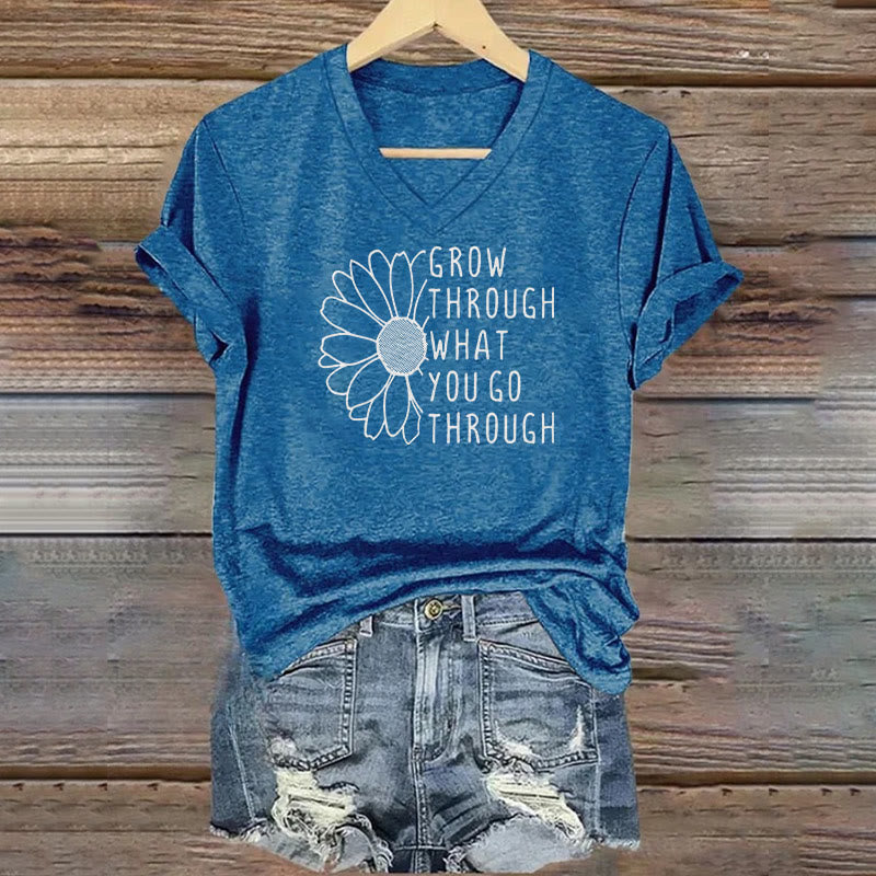 christiandiscipleshopWomen's Grow Through What You Go Through Print V-Neck Polyester T-shirt