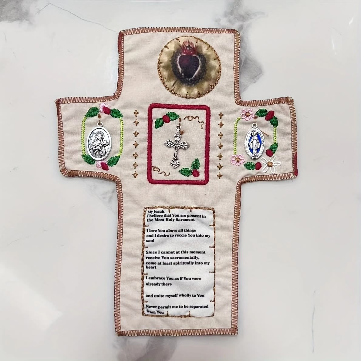 christiandiscipleshop Hand-Embroidered Portable Green Pocket Shrine Cross Included Inside